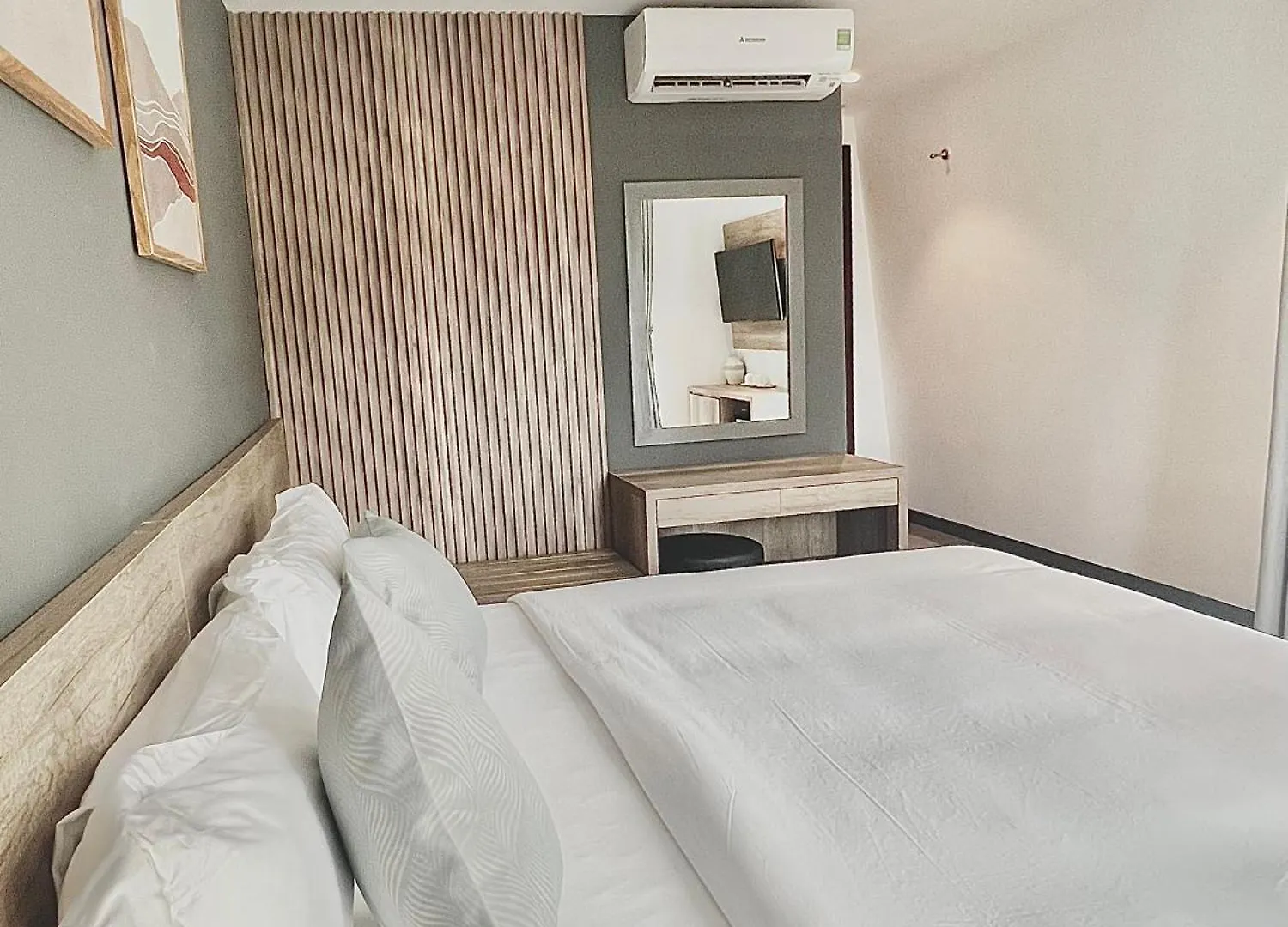 La Sera Suites Нячанг Апартаменты