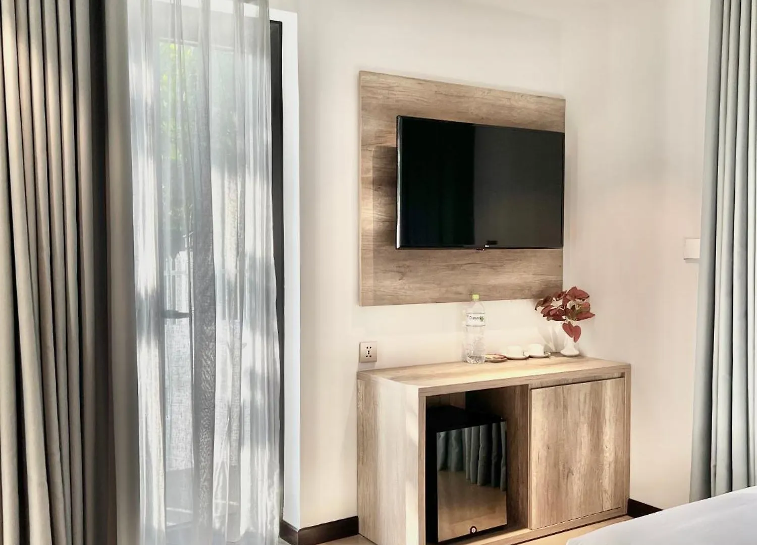 La Sera Suites Nha Trang 0*,